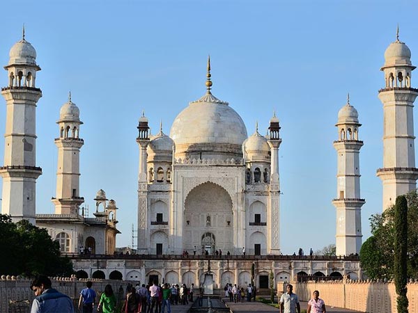Bibi Ka Maqbara
