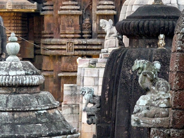 7. Lingaraj Temple – Bhubaneshwar