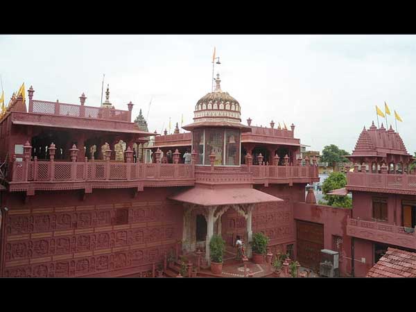 Shri Digamber Jain Atishaya Kshetra Temple