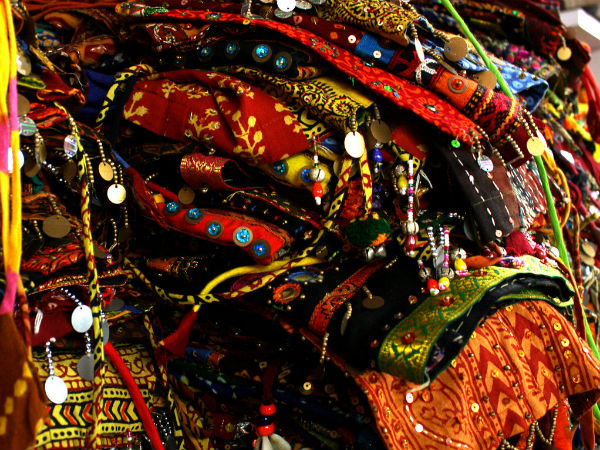 Ravivari Bazaar, Ahmedabad