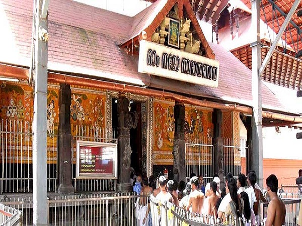 Guruvayur Sree Krishna Temple – Thrissur