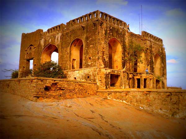 Bhongir Fort