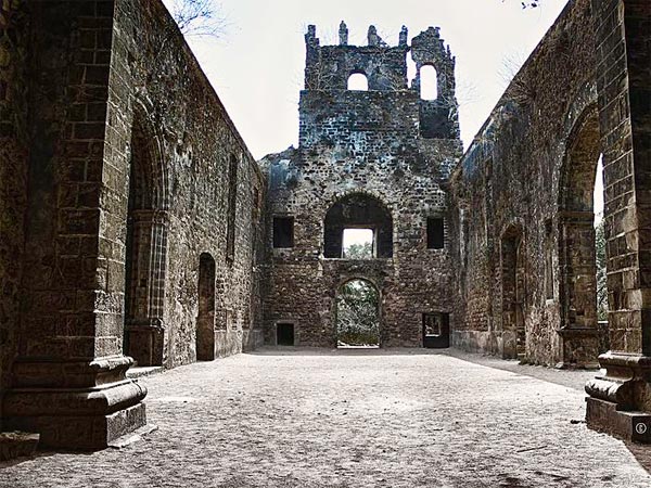 Bassein Fort