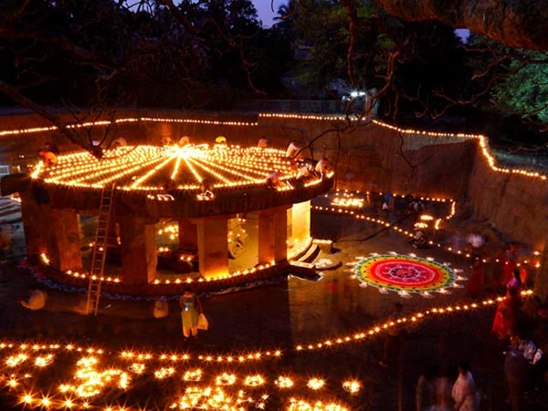 Pataleshwar Cave Temple