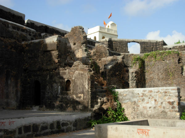 Shirgaon Fort