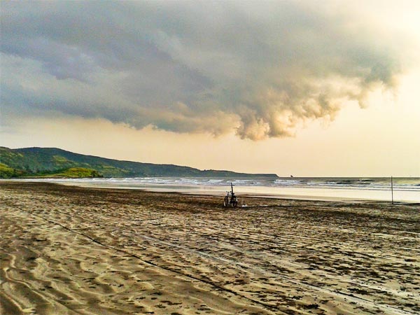 Diveagar Beach