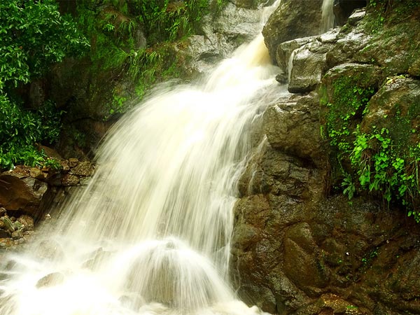 Kune Waterfalls
