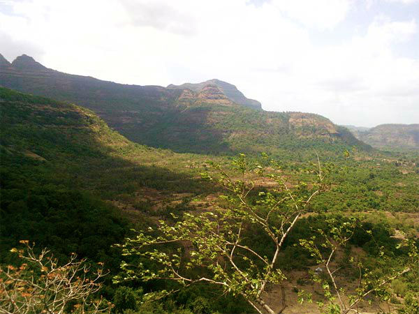 Mangad Fort At Mangaon