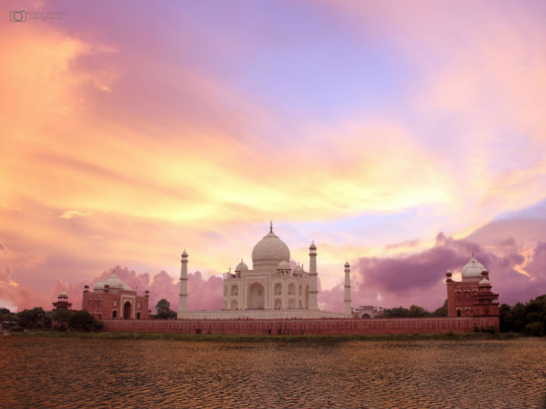 1. Taj Mahal