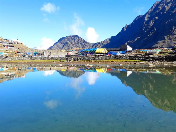 4. Mani Mahesh Lake