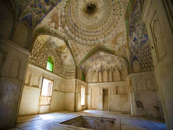 4. Shahi Qila