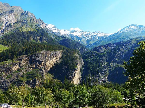 Manali – For A Hill Station