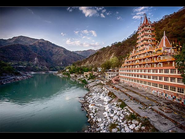Rishikesh – For Rivers And Adventures