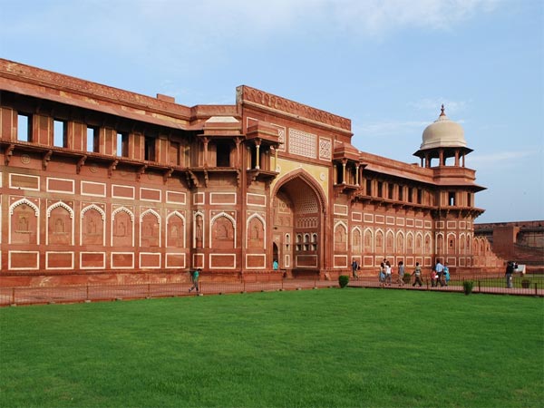 Jahangir Mahal
