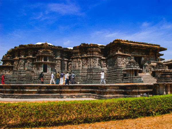 34. Halebidu