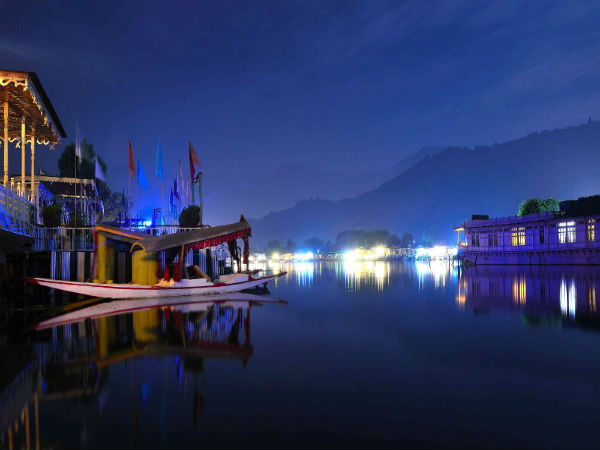 2. Dal Lake, Kashmir