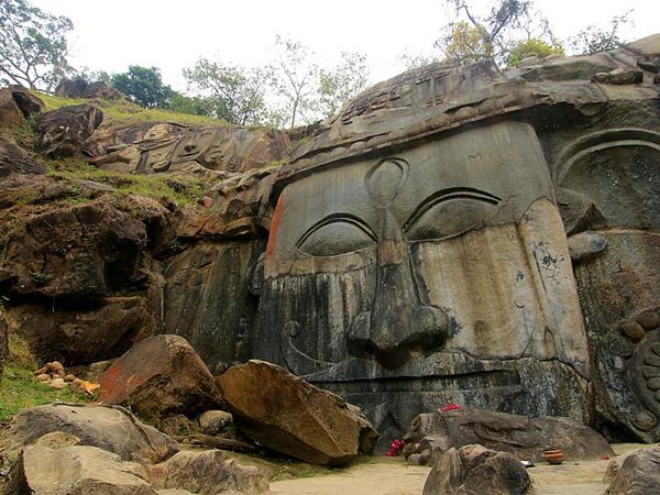 Explore Unakoti