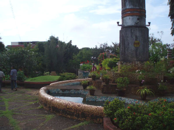Light House Hill Garden