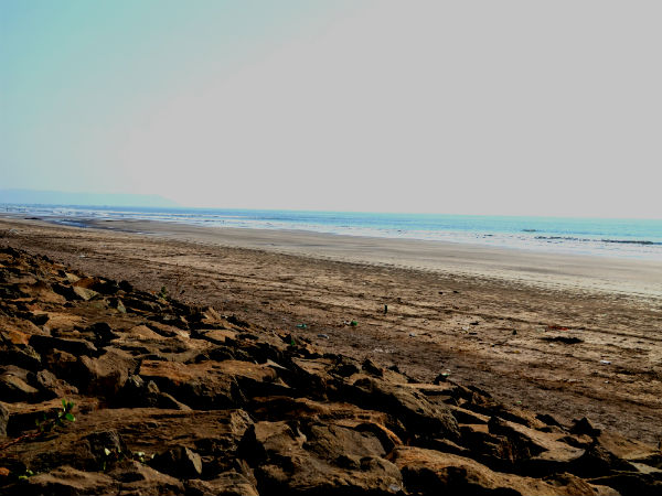 Harnai Beach