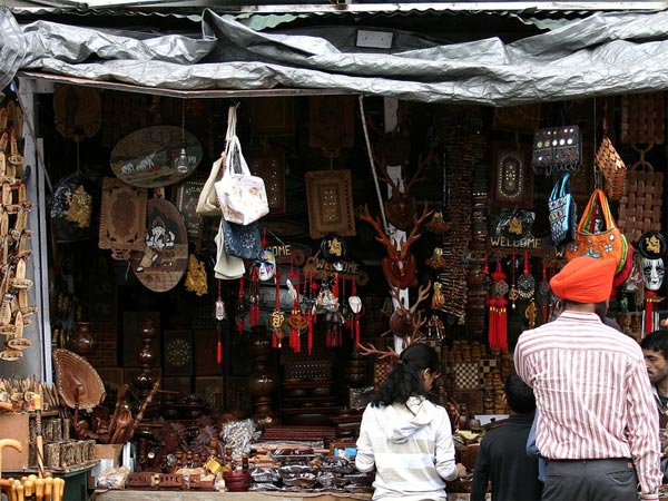 Lakkar Bazaar