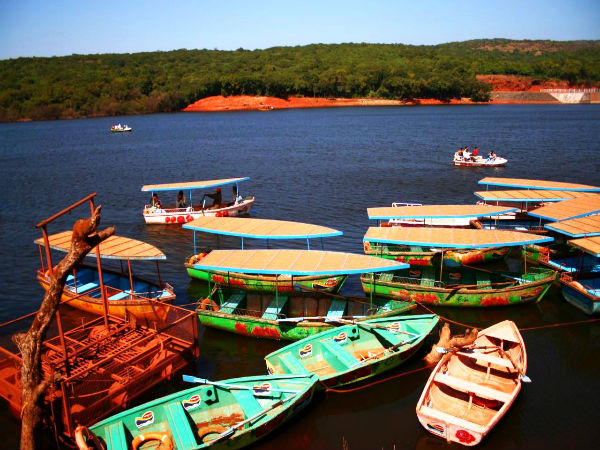 6. Venna Lake