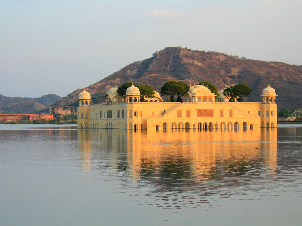 Revel In The Beauty Of Jal Mahal