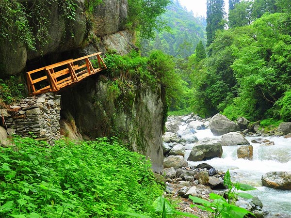 Best Time To Visit Tirthan Valley