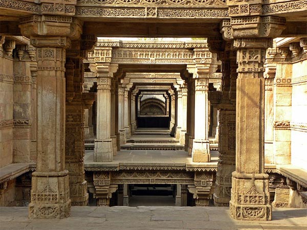 Adalaj Stepwell