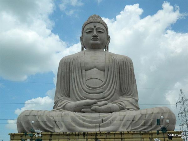 Learn About Buddhism At Bodh Gaya