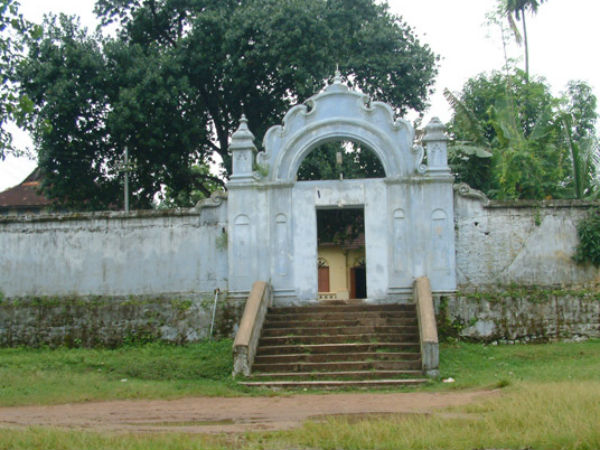 1. Kilimanoor Palace
