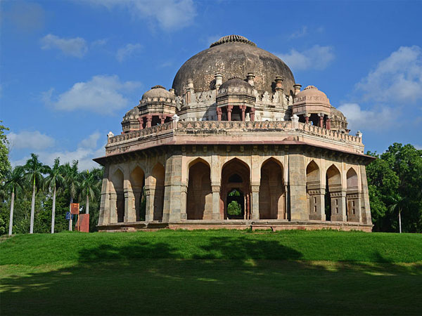 Take A Stroll Through Lodhi Gardens