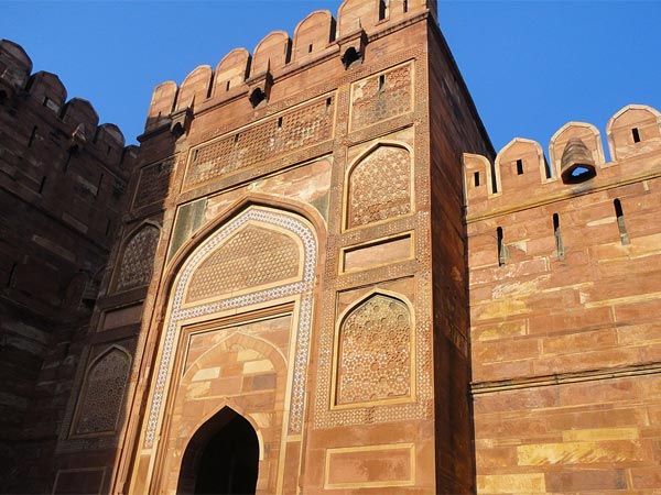 History Of Agra Fort