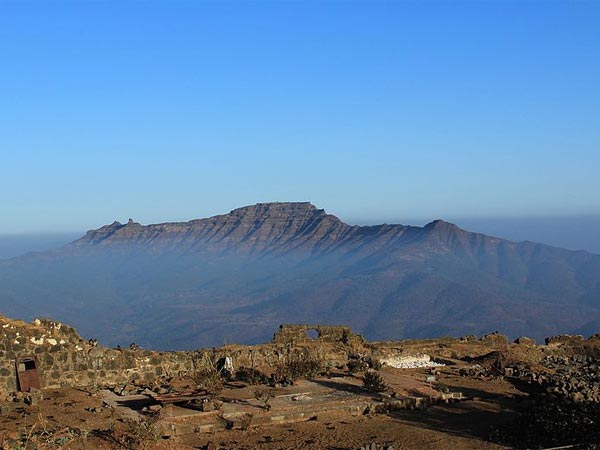 Torna Fort