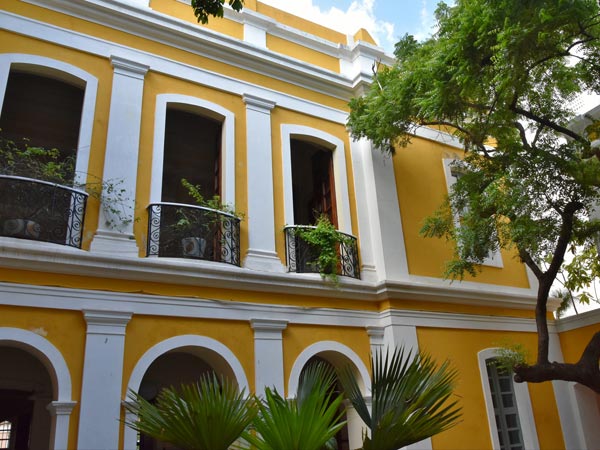 Celebrate Christmas At Pondicherry