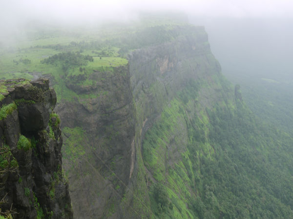 Naneghat