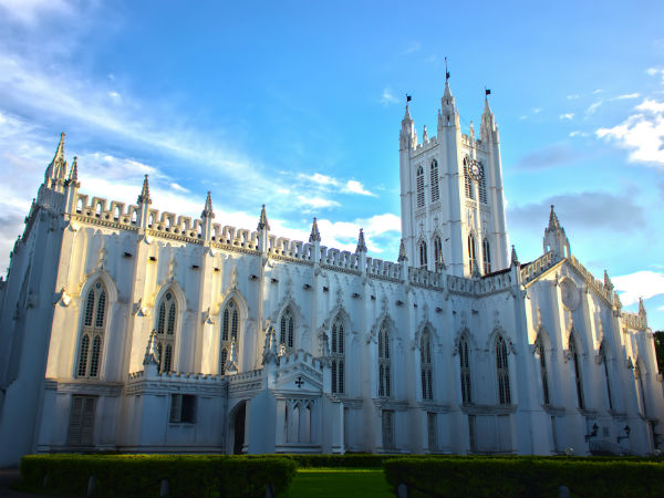 St. Paul's Cathedral, Kolkata 3) PC: Ankitesh Jha