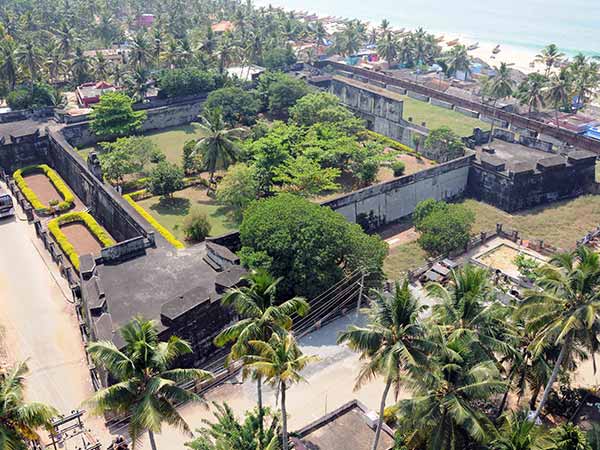 5) Anjengo Fort