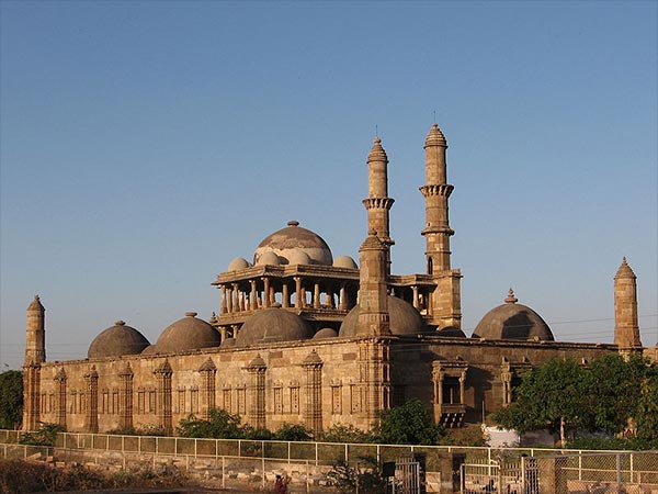 1) Champaner-Pavagadh Archaeological Park, Gujarat