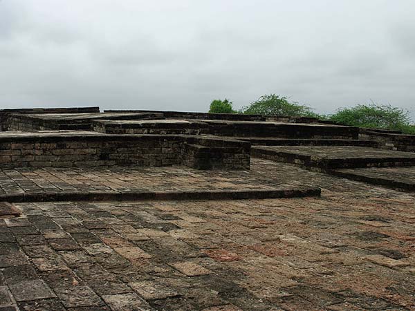 3) Warehouse Of Lothal