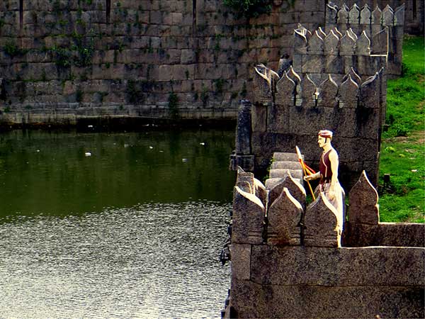 First Stopover, Vellore