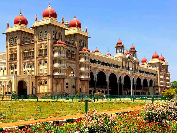 1) Mysore Palace
