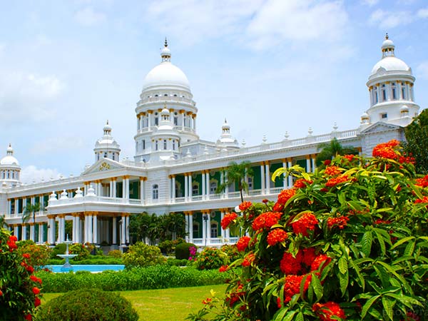 2) Lalitha Mahal