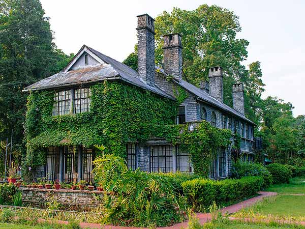 Yesteryears Of Morgan House