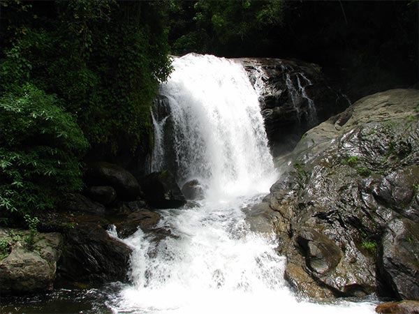 Lakkom Waterfalls