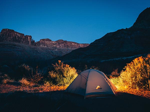 3) Camping