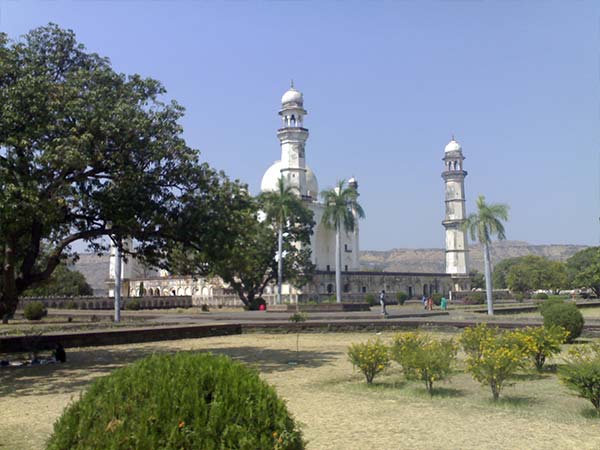 Best Time To Visit Bibi Ka Maqbara