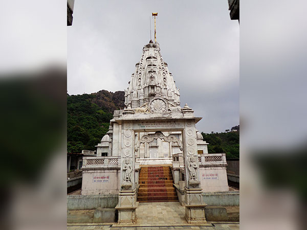 Best Time To Visit Shikharji