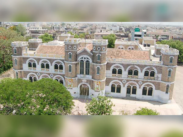 Mohandas Gandhi High School