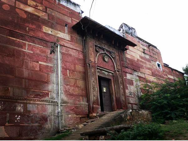 Mathiya Mahal