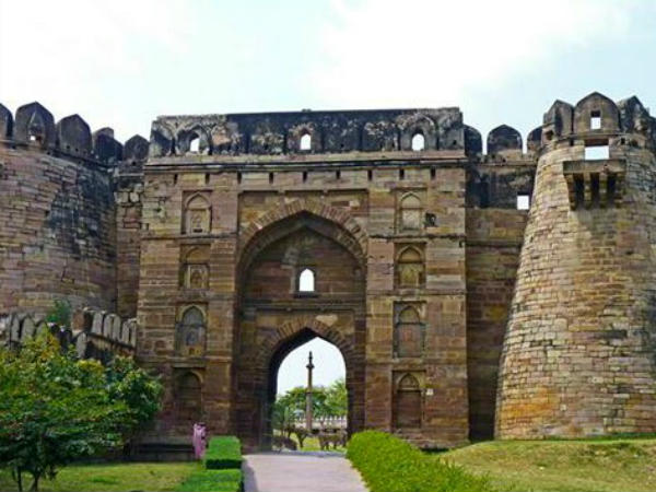 Shahi Qila